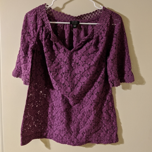 Nicole Miller size Small lace top - Picture 5 of 5